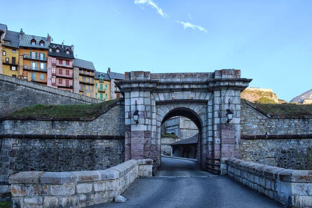 Pres Des Forts Briancon  Exterior photo